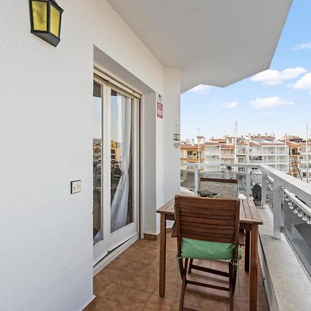 Welcs Apartamento 055 Emp Con Terraza Y Vistas Al Canal Empuriabrava Exterior photo